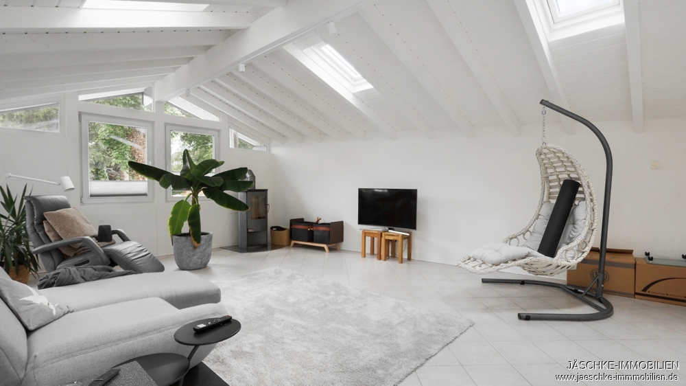JÄSCHKE - Modernisiert, großzügig und voller Wohnkomfort – Ihr neues Zuhause in Walheim. - Einfamilienhaus Aachen / Walheim Walheim | Angebot:26800091