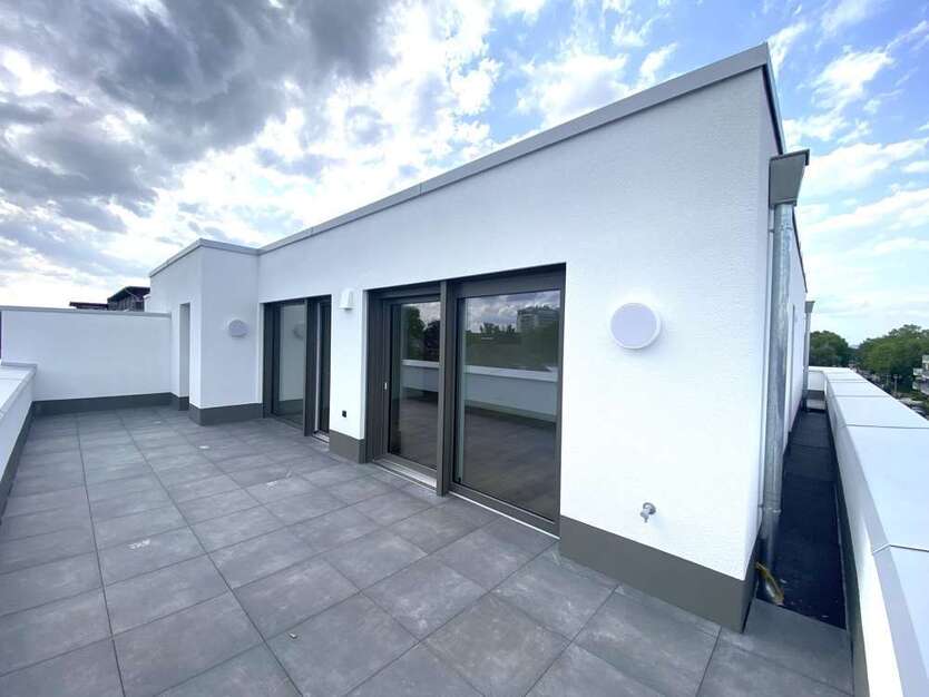 Wohnung zum Mieten in Düren 1.720 € 124.42 m²