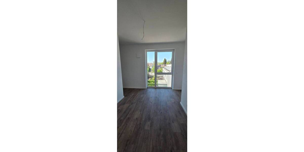 Etagenwohnung Aachen Aachen-Mitte - 4 Zimmer, 130 m&sup2;, 2.199&euro; | Angebot:26486307