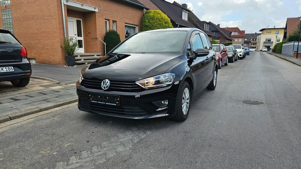 VW Golf 137.000 km 8.980 € Übach-Palenberg 52531