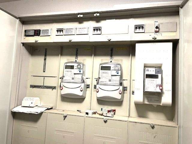 200 m² Eigentümerwohnung + 3 Mieteinheiten, Garage, Wintergarten uvm. 9 zimmer