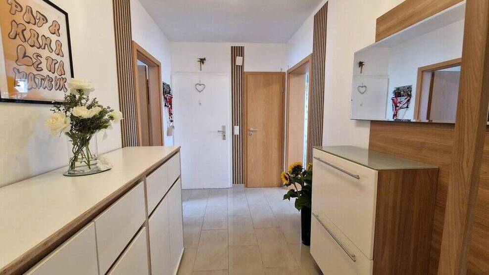 Einziehen und Wohlfühlen! Umfassend modernisierte 3-Zimmerwohnung mit Balkon in Forst