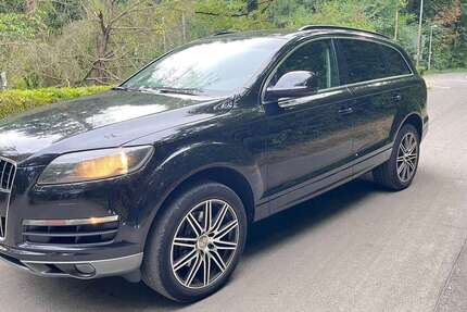 Audi Q7 323.000 km 11.999 € Düren 52349