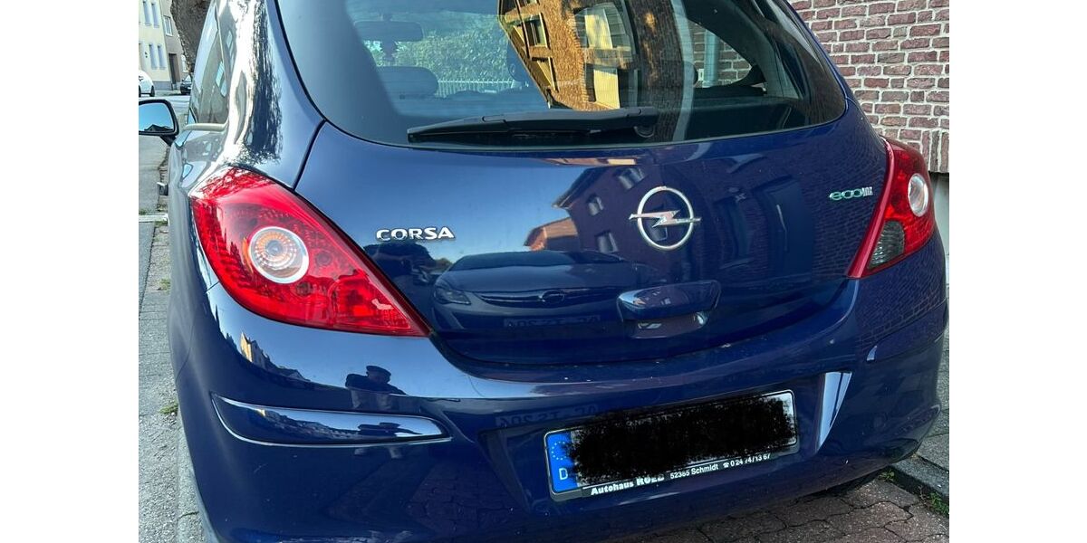Opel Corsa 136.100 km 1.750 &euro; Stolberg 52223