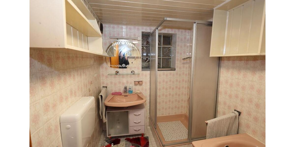 Reihenhaus Niederzier - 1 Zimmer, 95 m&sup2;, 178.000&euro; | Angebot:26791250