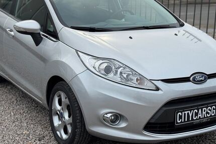 Ford Fiesta 56.000 km 5.999 € Düren-Merken 52353