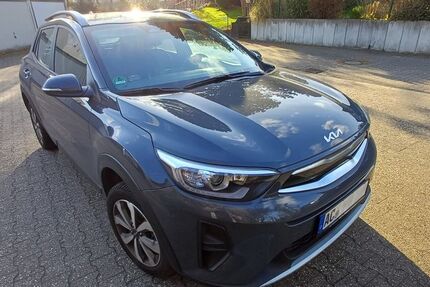 Kia Stonic 17.986 km 15.950 &euro; Aachen 52078