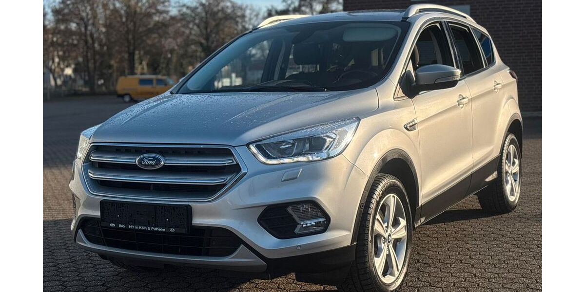 Ford Kuga 132.000 km 9.490 &euro; Düren 52349