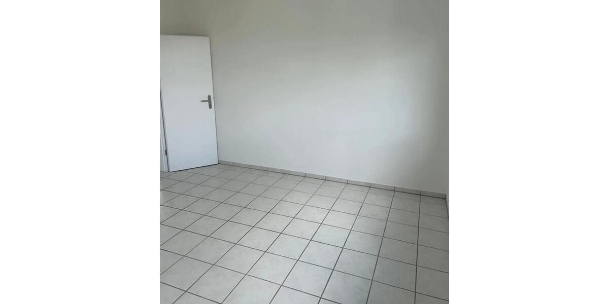 Dachgeschoßwohnung Stolberg (Rhld.) Büsbach - 1.5 Zimmer, 58 m&sup2;, 760&euro; | Angebot:25710776