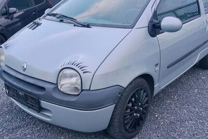 Renault Twingo 170.800 km 2.099 &euro; Alsdorf 52477