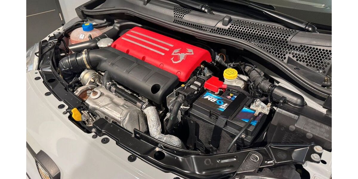 Abarth 595 33.950 km 21.750 &euro; Aachen 52080