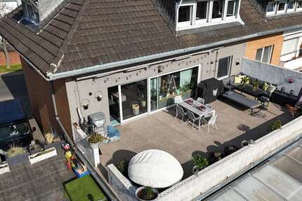 Haus Eschweiler / Dürwiß Dürwiß - 10 Zimmer, 339 m&sup2;, 499.000&euro; | Angebot:25851380