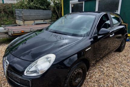 Alfa Romeo Giulietta 149.000 km 3.900 &euro; Düren 52349