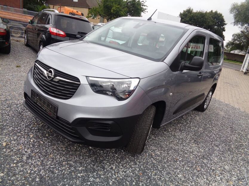 Opel Combo 69.000 km 17.950 € Alsdorf 52477