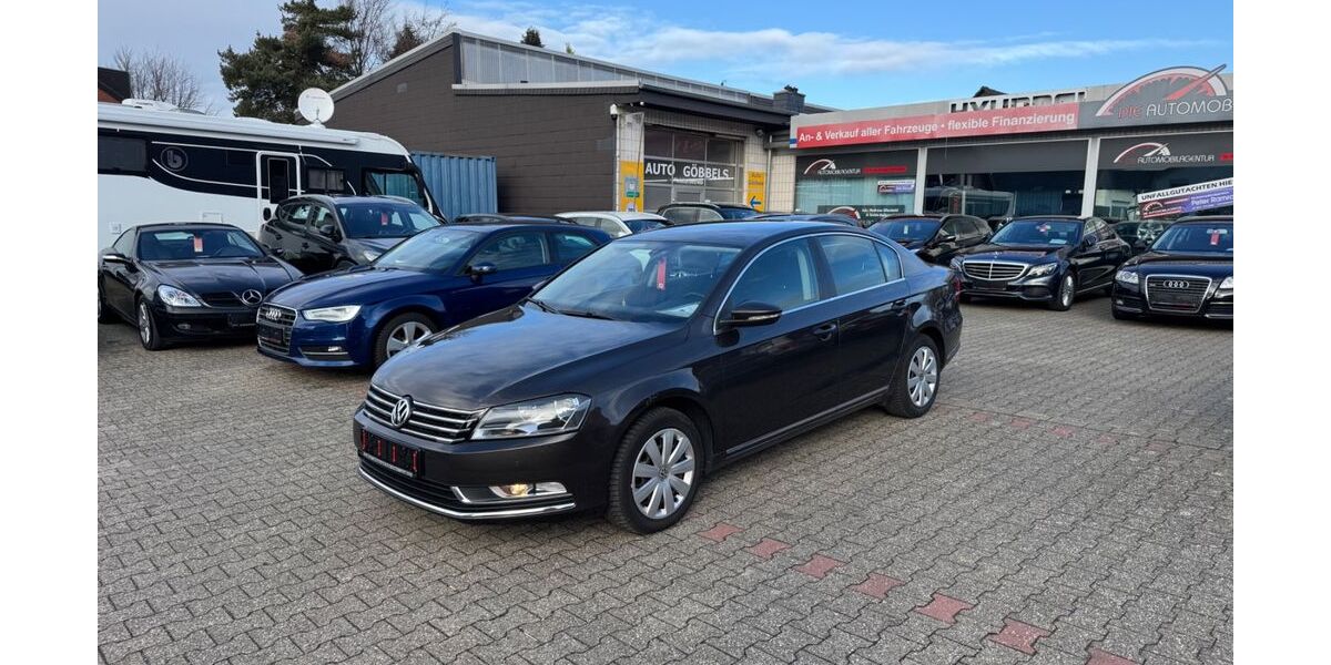 VW Passat 114.244 km 8.850 &euro; Aldenhoven 52457