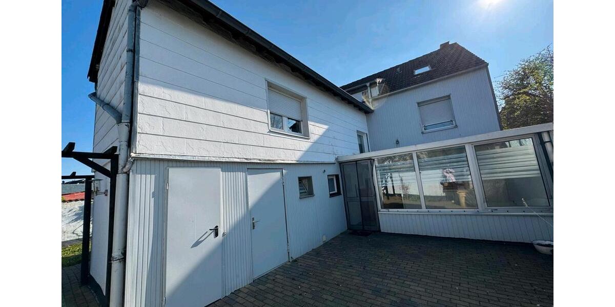 Einfamilienhaus Niederzier - 6 Zimmer, 178 m&sup2;, 300.000&euro; | Angebot:25854677