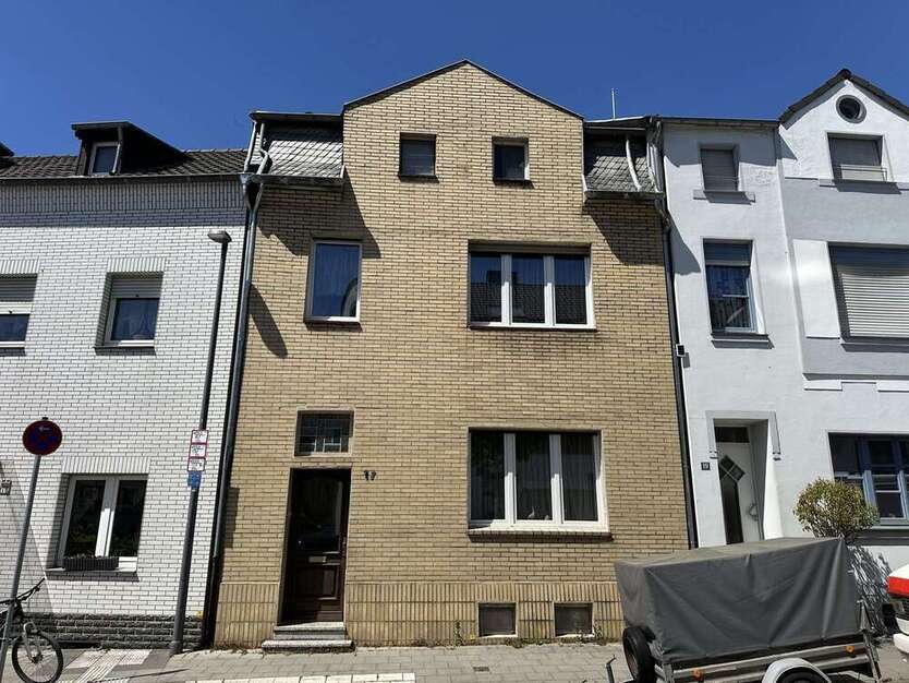 Haus zum Kaufen in Eschweiler 149.000 € 110 m²