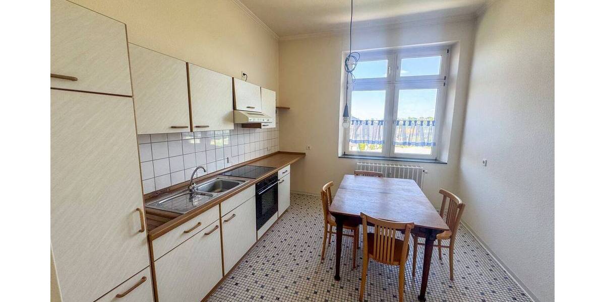 Etagenwohnung Übach-Palenberg / Scherpenseel Scherpenseel - 3 Zimmer, 80 m&sup2;, 165.000&euro; | Angebot:26804286