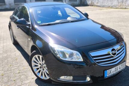 Opel Insignia 151.200 km 6.699 &euro; Geilenkirchen 52511