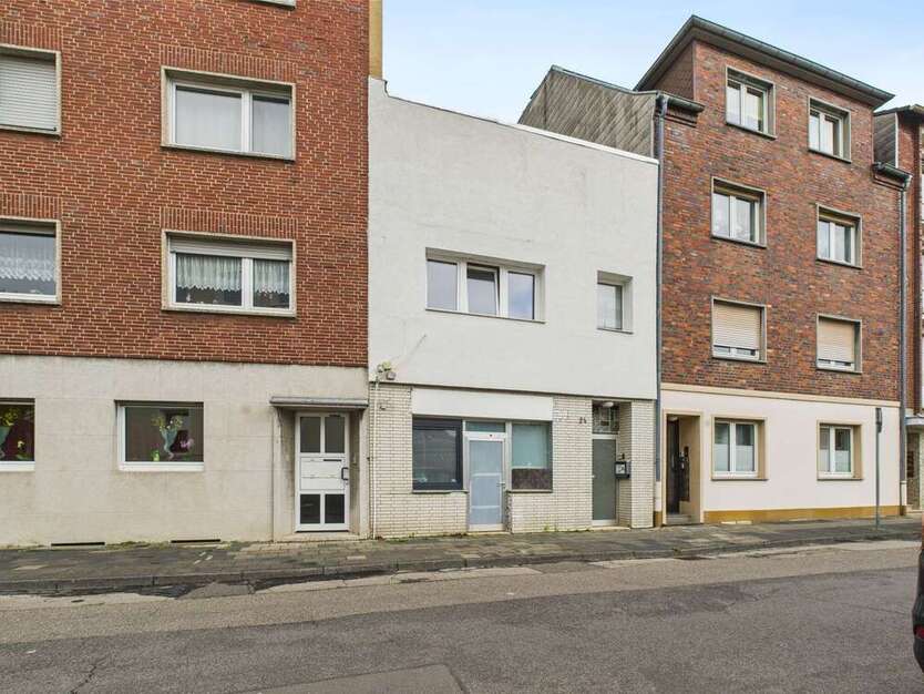 Haus zum Kaufen in Düren 295.000 € 133.6 m²