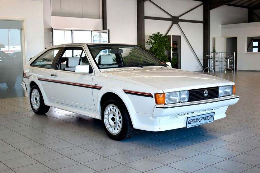 VW Scirocco 109.363 km 15.999 € Düren 52351