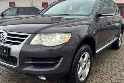VW Touareg 284.000 km 2.999 &euro; Eschweiler 52249