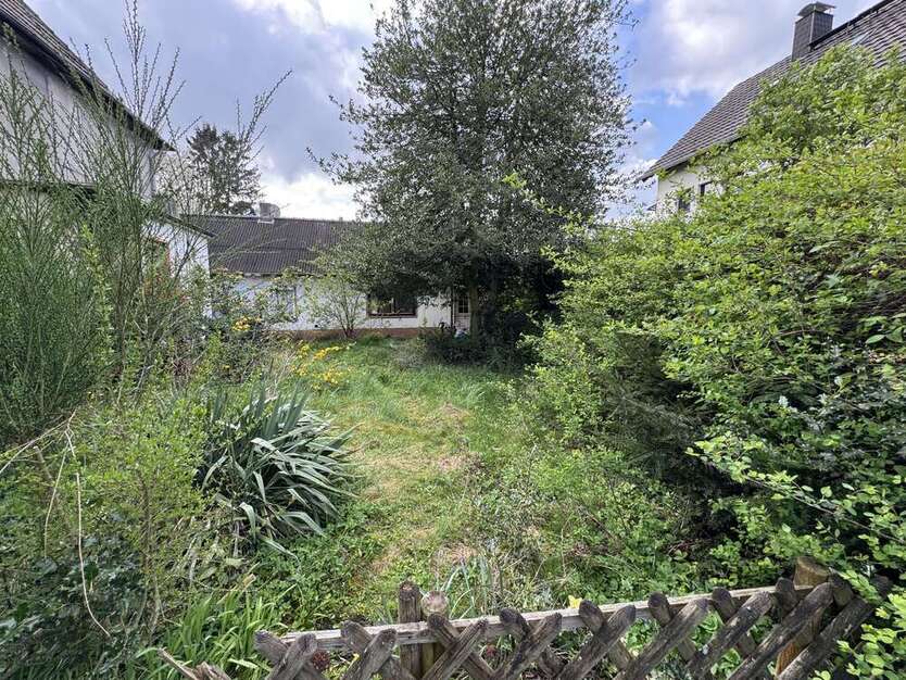 Haus zum Kaufen in Düren 170.000 € 90 m²