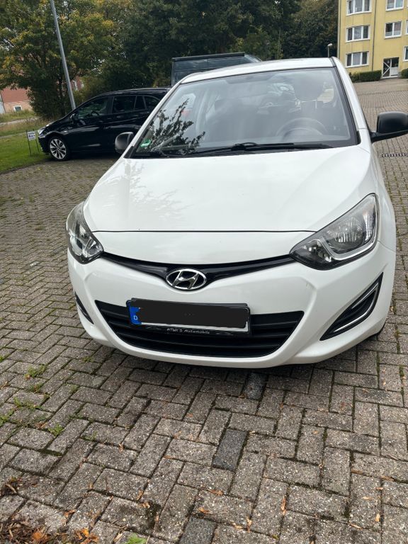 Hyundai i20 177.000 km 3.250 € Aachen 52078