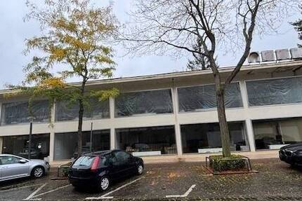 RESERVIERT! Ladenlokal im Herzen von Herzogenrath, ideal für Bäckereifiliale mit Cafébereich, Restaurant, Arzt - oder Physiopraxis,... zimmer