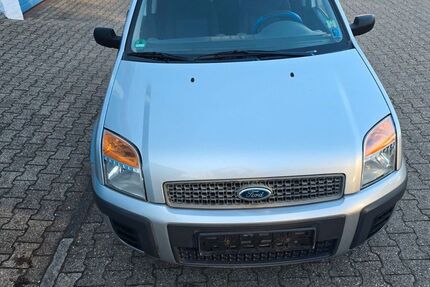 Ford Fusion 150.000 km 1.999 &euro; Aachen 52068