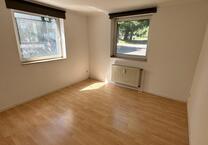 Frisch renovierte 2 Zimmer Wohnung inkl. EBK in zentraler Lage zur RWTH