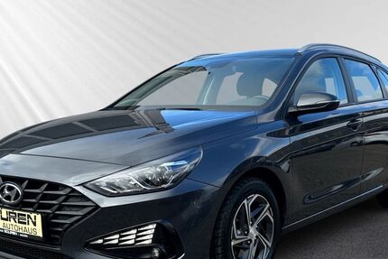 Hyundai i30 26.860 km 16.990 &euro; Aachen 52070