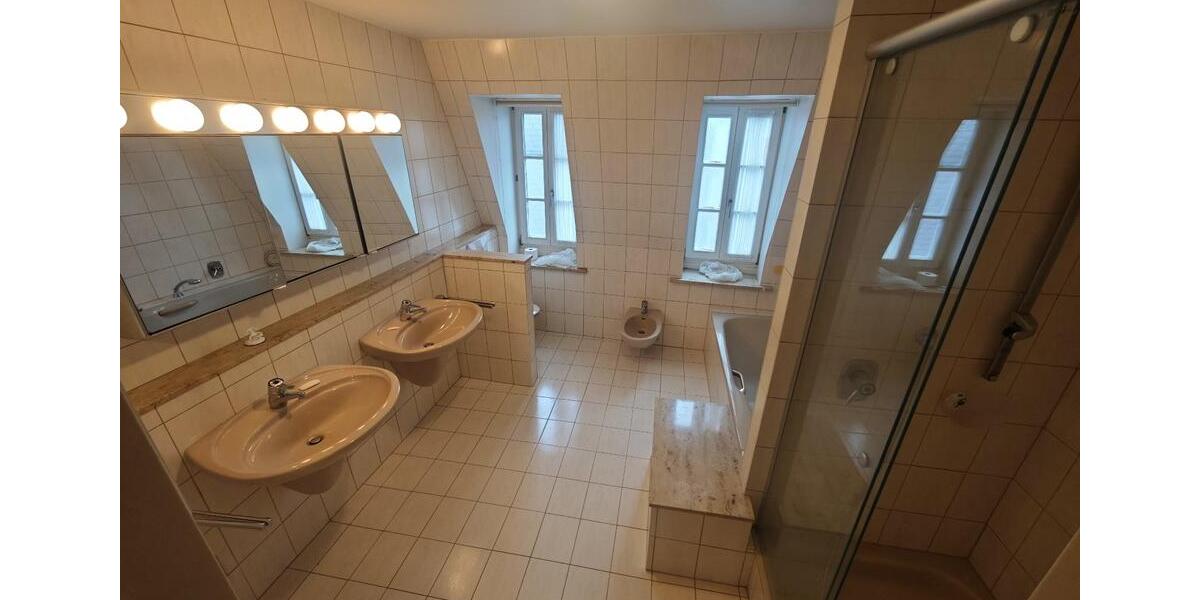 Großzügige 165m² Maisonettewohnung im beliebten Rossviertel Dom 4 zimmer
