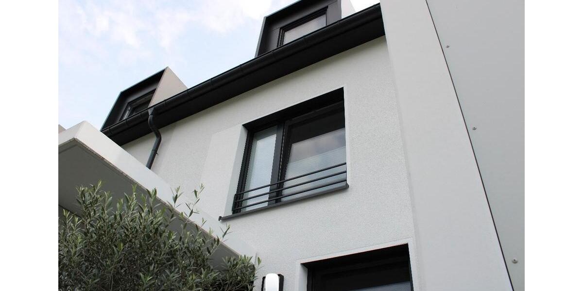 Reihenhaus Düren Rölsdorf - 5 Zimmer, 145 m&sup2;, 420.000&euro; | Angebot:27259827