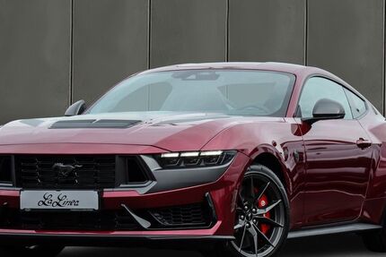 Ford Mustang 2.500 km 71.450 € Düren 52349