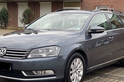 VW Passat 244.780 km 8.299 € Düren 52353
