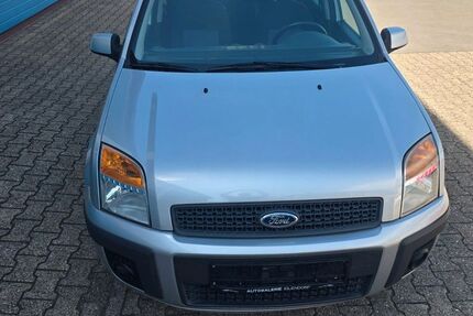Ford Fusion 99.000 km 3.500 &euro; Aachen 52068