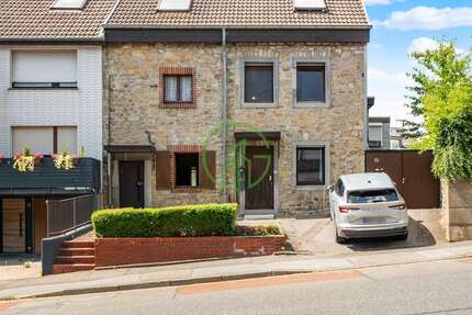 Haus Stolberg (Rheinland) - 10 Zimmer, 248 m&sup2;, 259.000&euro; | Angebot:27076082