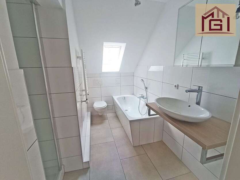 Wohnung zum Kaufen in Aachen 215.000 € 75 m² 5 zimmer