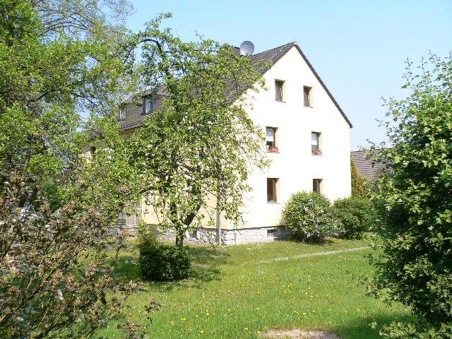 Dachgeschoßwohnung Roetgen - 2.5 Zimmer, 52 m&sup2;, 460&euro; | Angebot:26441284