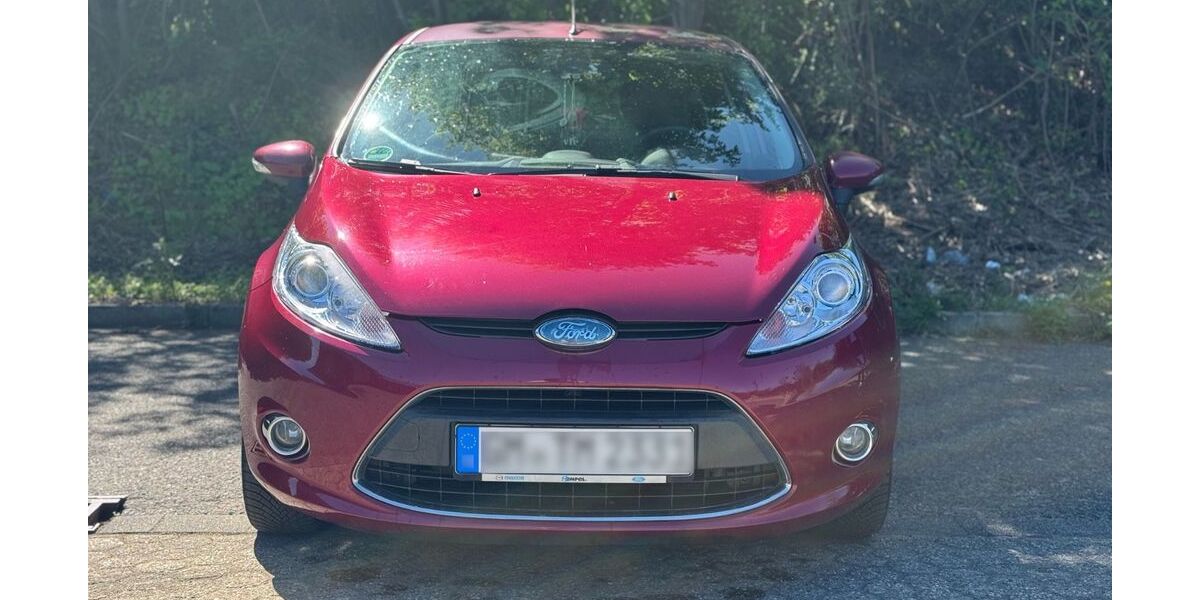 Ford Fiesta 120.000 km 3.350 &euro; DÜREN 52355