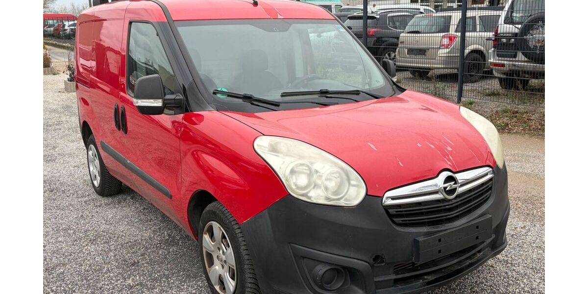Opel Combo 148.000 km 1.480 &euro; Düren 52351