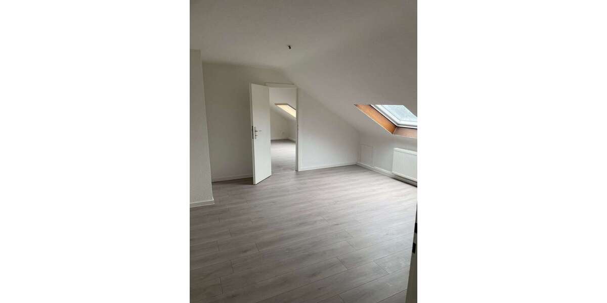 Etagenwohnung Stolberg Büsbach - 4 Zimmer, 61 m&sup2;, 450&euro; | Angebot:26554322