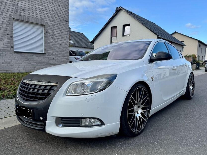 Opel Insignia 243.000 km 2.950 € Inden 52459