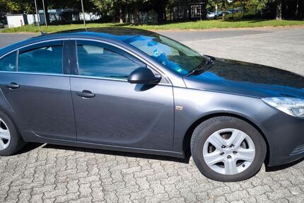Opel Insignia 117.000 km 5.999 € Geilenkirchen 52511