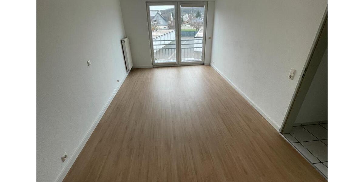 Etagenwohnung Kreuzau - 3 Zimmer, 100 m&sup2;, 875&euro; | Angebot:25171878