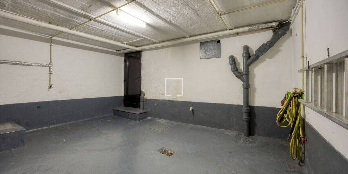 Reihenmittelhaus Aachen Aachen-Mitte - 5 Zimmer, 131 m&sup2;, 359.000&euro; | Angebot:26065240