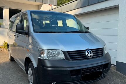 VW T5 Transporter 228.000 km 9.700 &euro; Selfkant-Süsterseel 52538