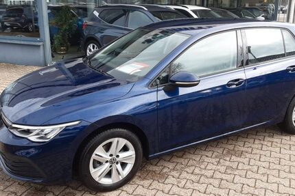 VW Golf 27.900 km 21.990 € Monschau (bei Aachen) 52156