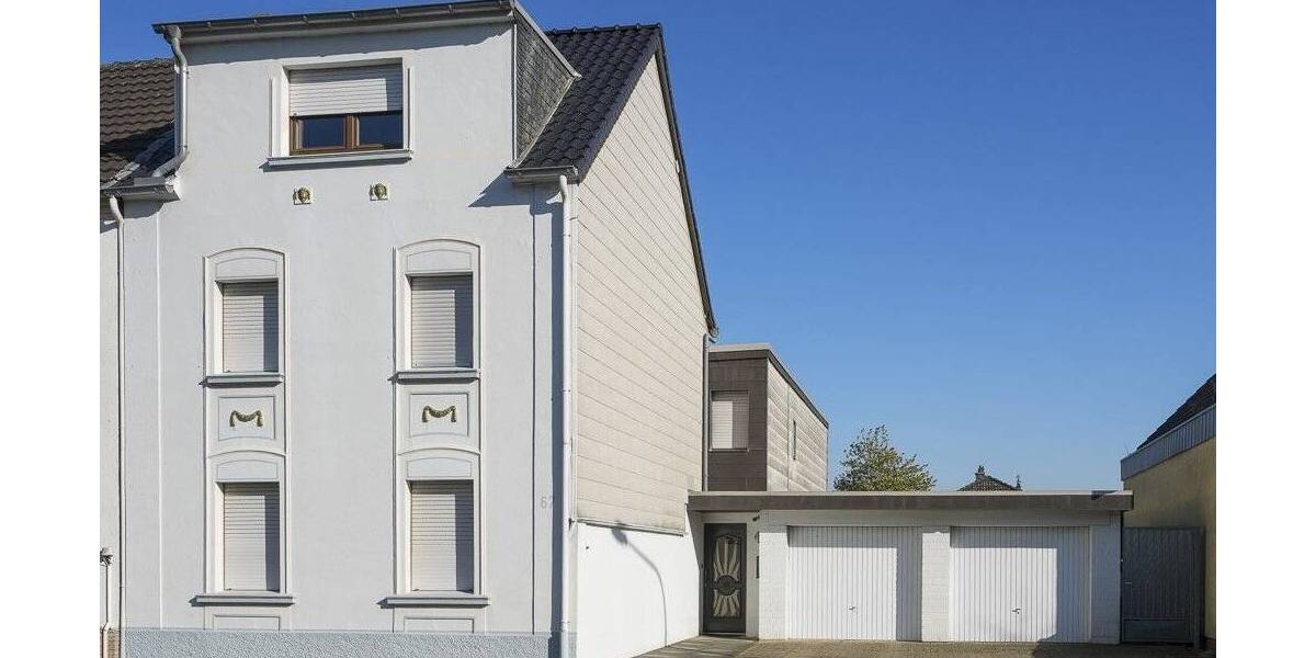 Vielversprechendes Potenzial mit Bauland Option! - Tolles Einfamilienhaus mit vier Garagen und einem idyllischen Garten 6 zimmer